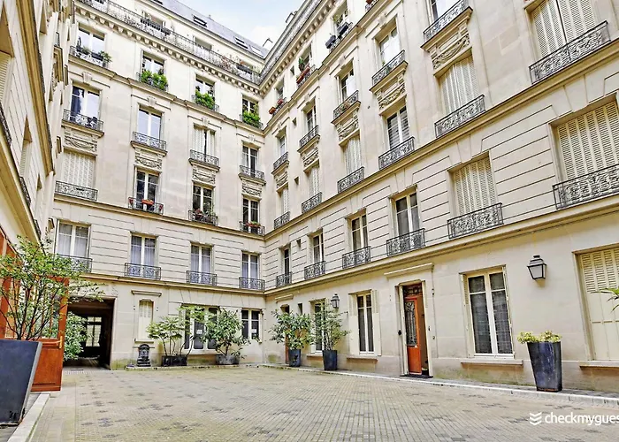 Peaceful - 2p - Le Marais Lägenhet